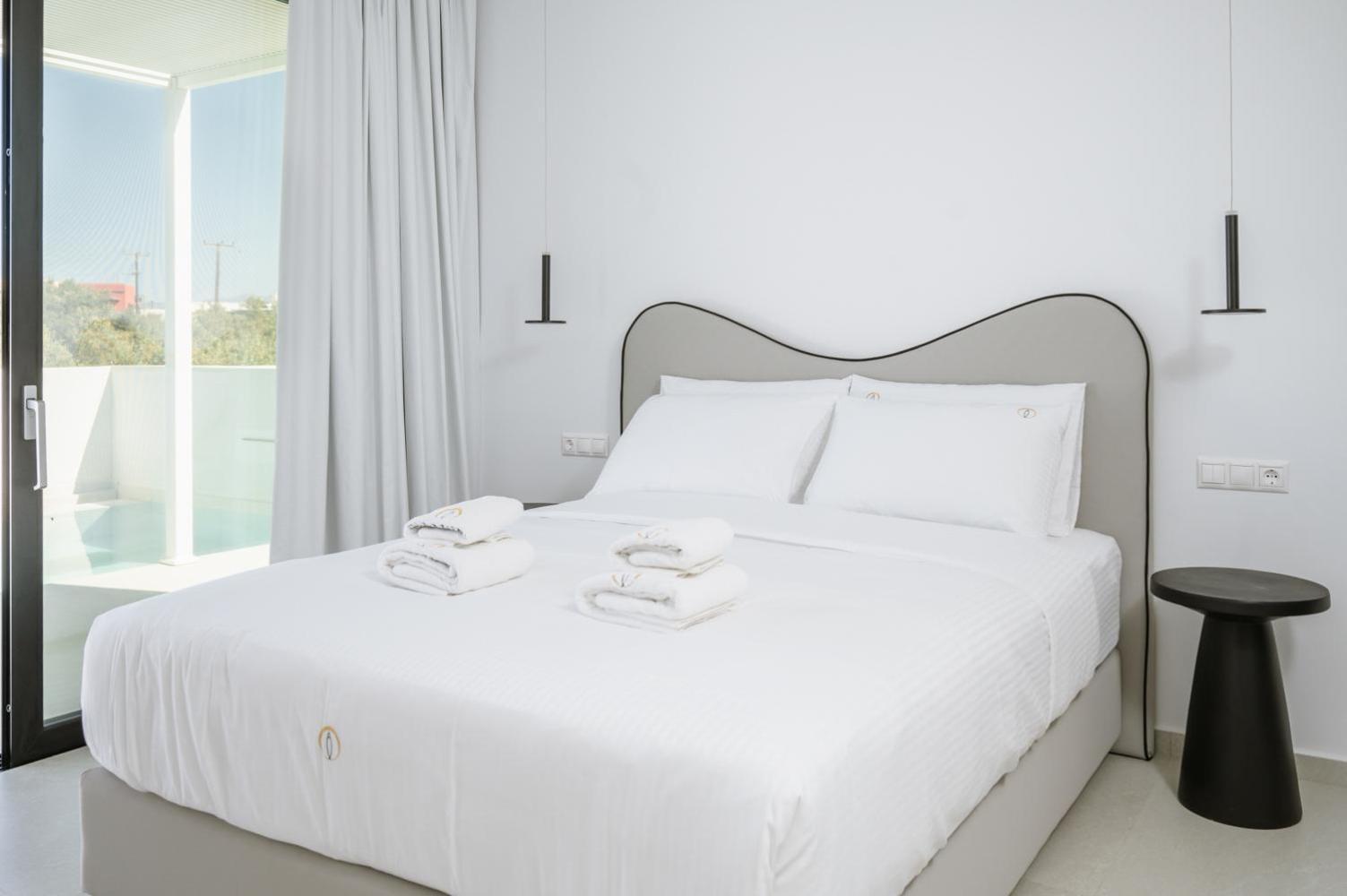 Sardines Luxury Suites Hersonissos  Exterior foto